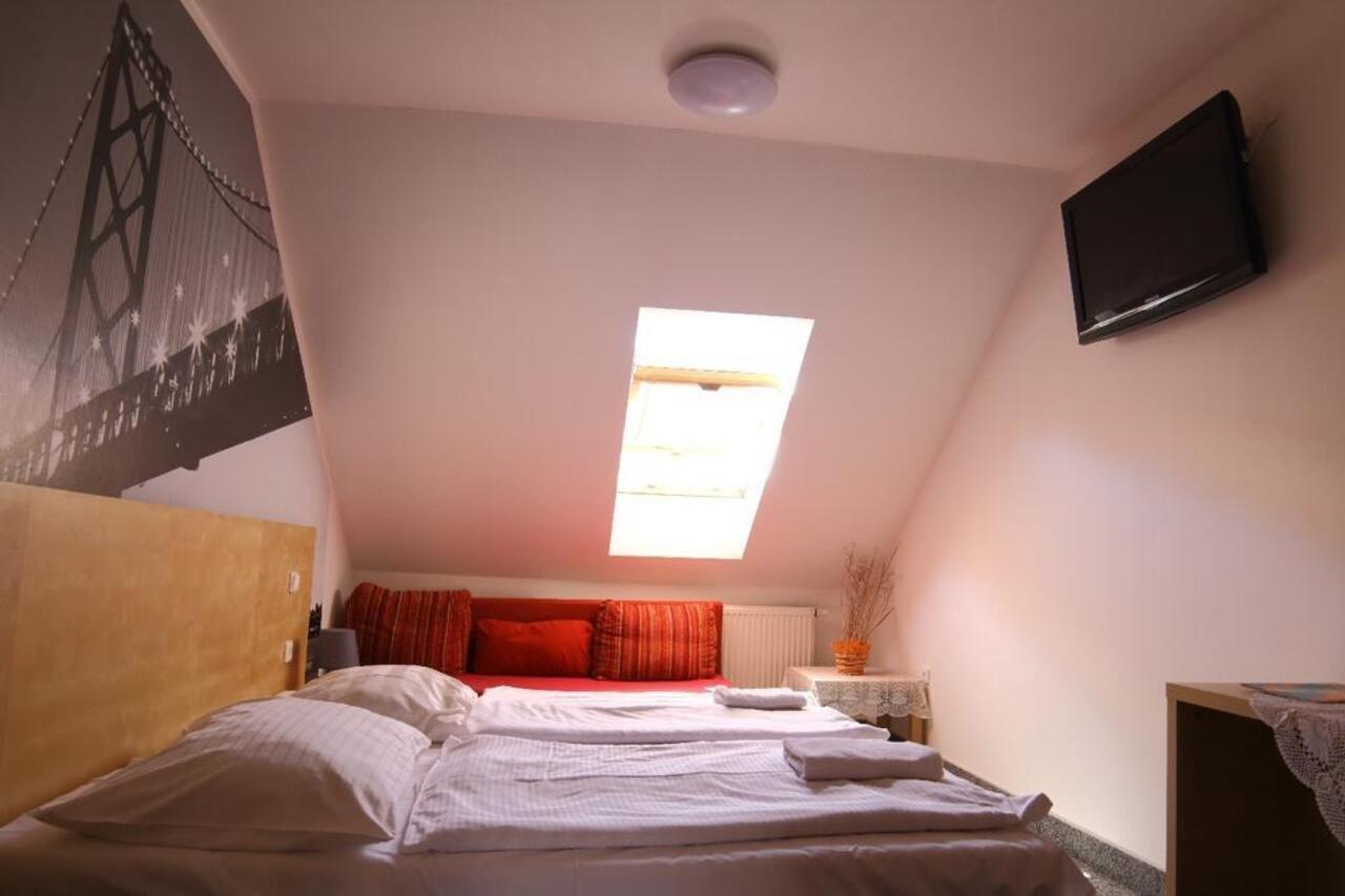 Andel Apartmany Praga Exterior foto