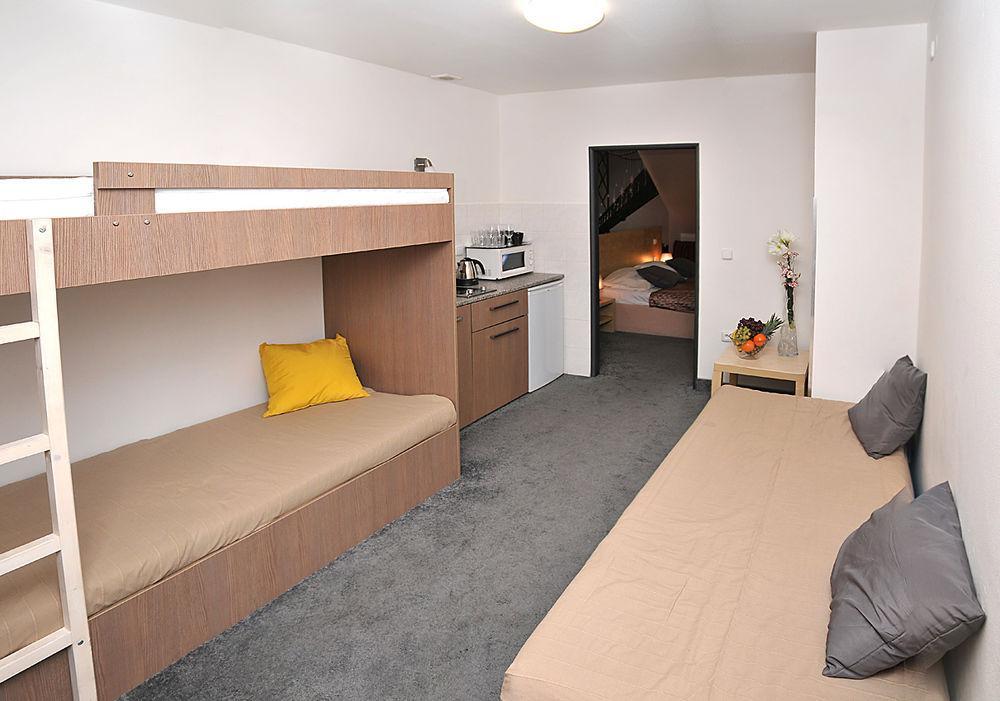 Andel Apartmany Praga Exterior foto